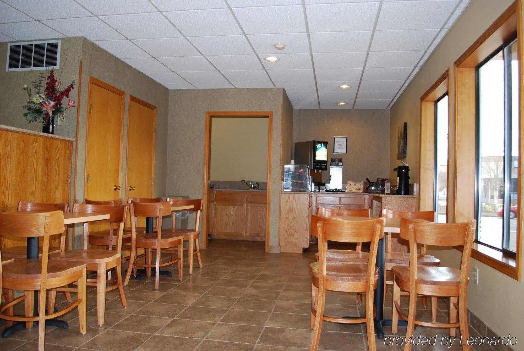 McMinnville Inn Extérieur photo